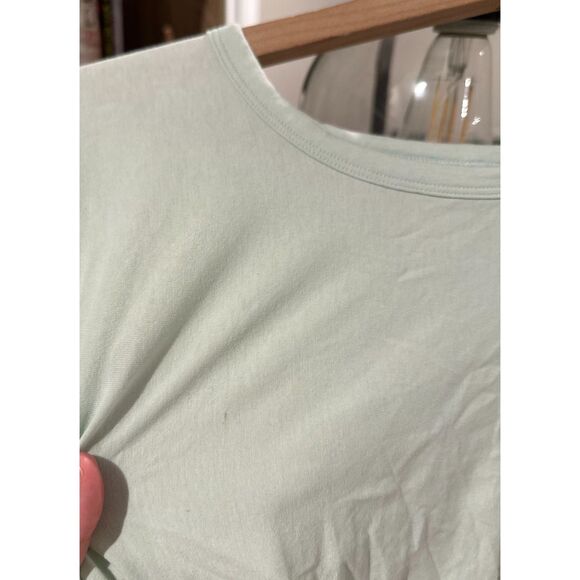 Lululemon Crescent T-Shirt - Picture 4 of 6